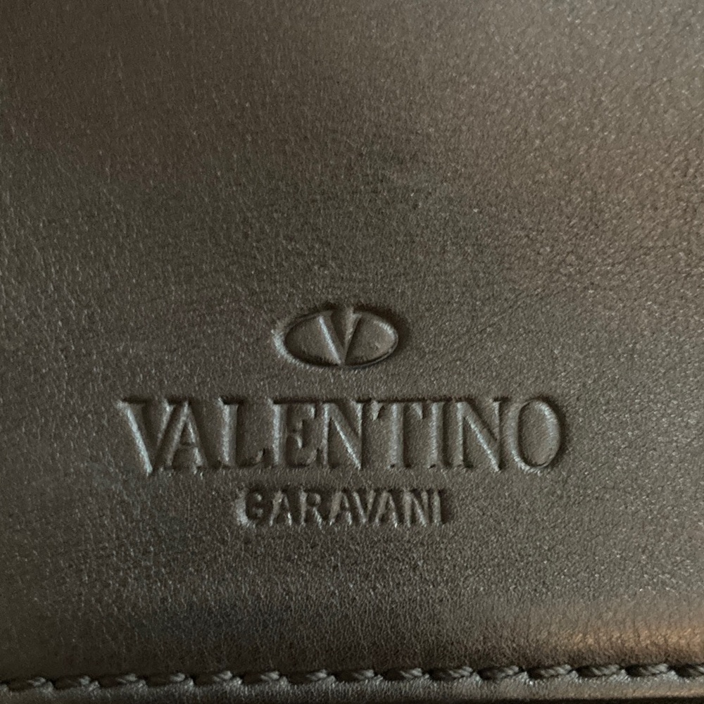 Valentino Garavani Black Leather Clutch/large wristlet - Picture 2 of 11